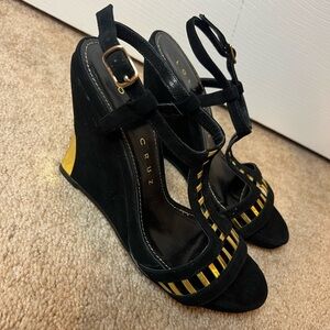 Lola Cruz women’s size 6